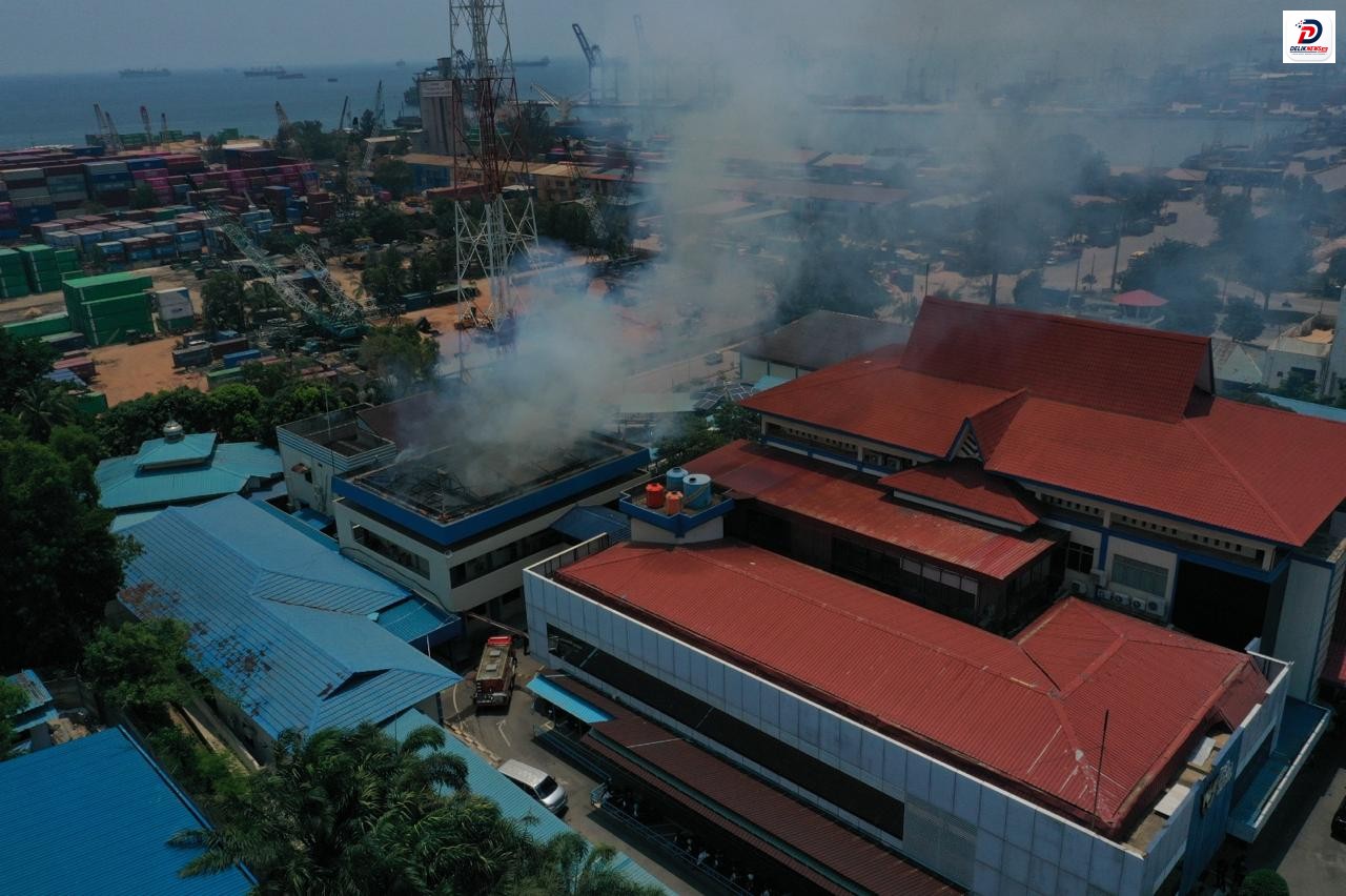 Solar Panel dan Jejak Anggaran di Balik Kebakaran Gedung P2 Bea Cukai Batam